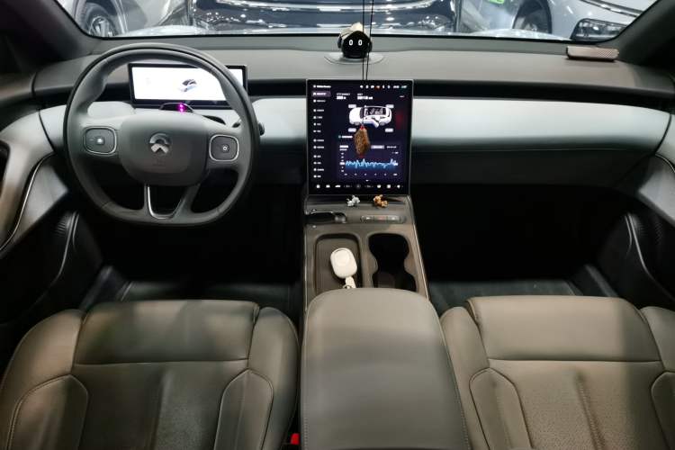 Used Nio ET5T 2023 75 kWh Touring