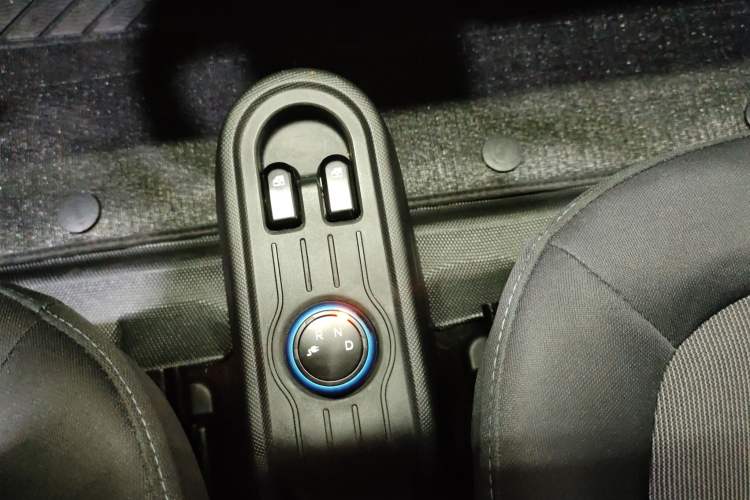 Used Wuling Hongguang MINIEV 2022 Easy Version Lithium Iron Phosphate
