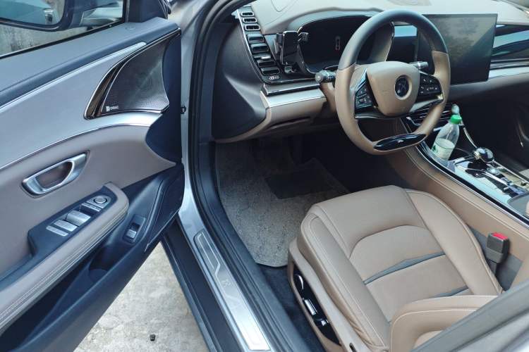 Used BYD Han 2020 EV Long-Range Luxury Model
