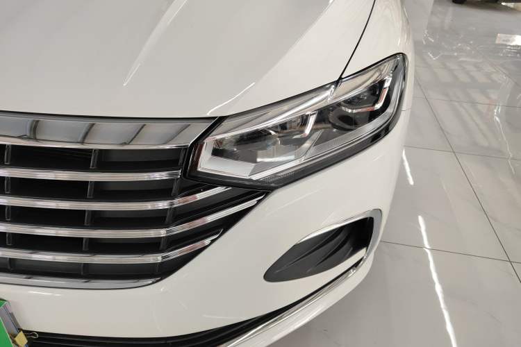 Used Volkswagen Lavida 2023 Revised Version 1.5L Automatic – Full-Option Edition
