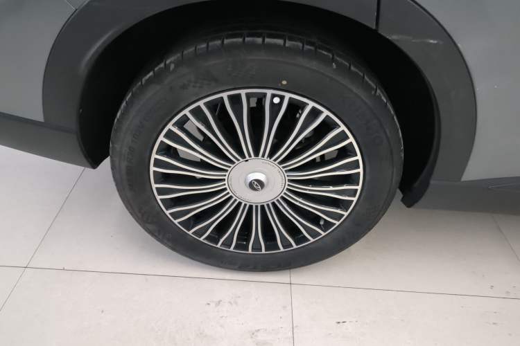 Used Chery Tiggo 8 L 2024 2.0T Two-Wheel Drive Prestige Version 5 Seats
