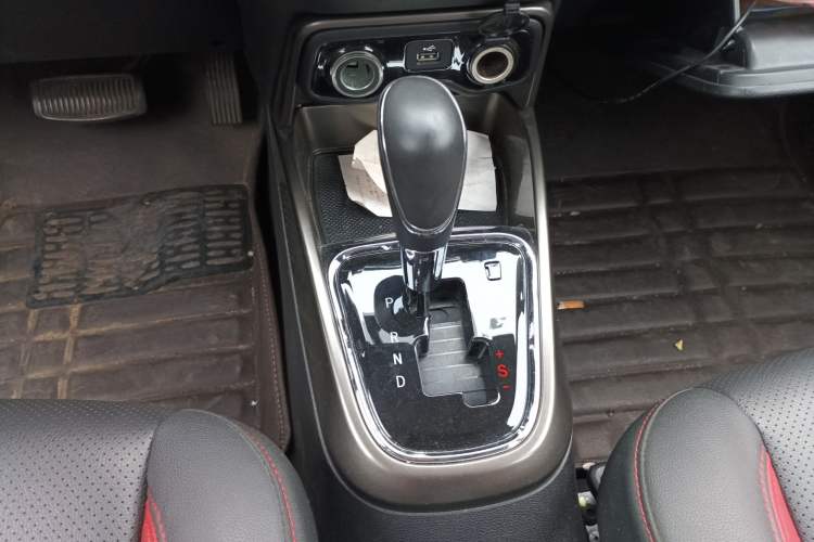 Used Changan CS15 2016 1.5L Automatic Luxury Edition
