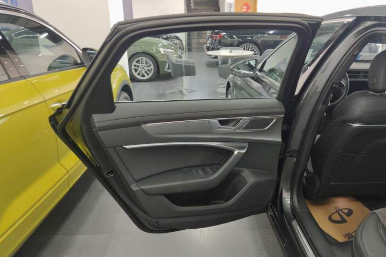 Used Audi A6L 2024 45 TFSI Prestige Dynamic Edition
