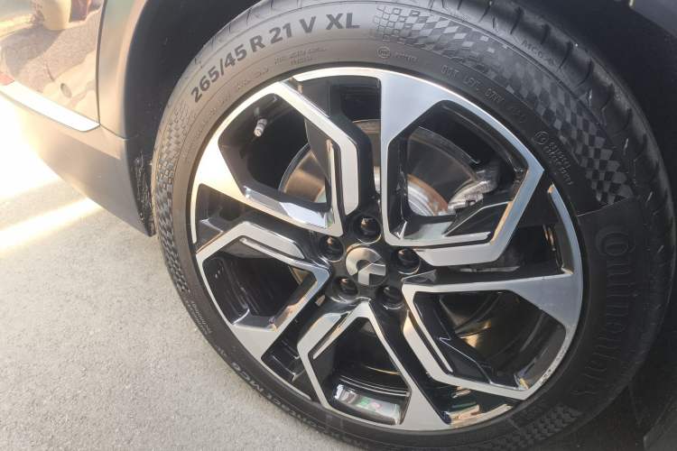 Used Nio ES8 2020 415 km Signature Edition 6-Seater Version
