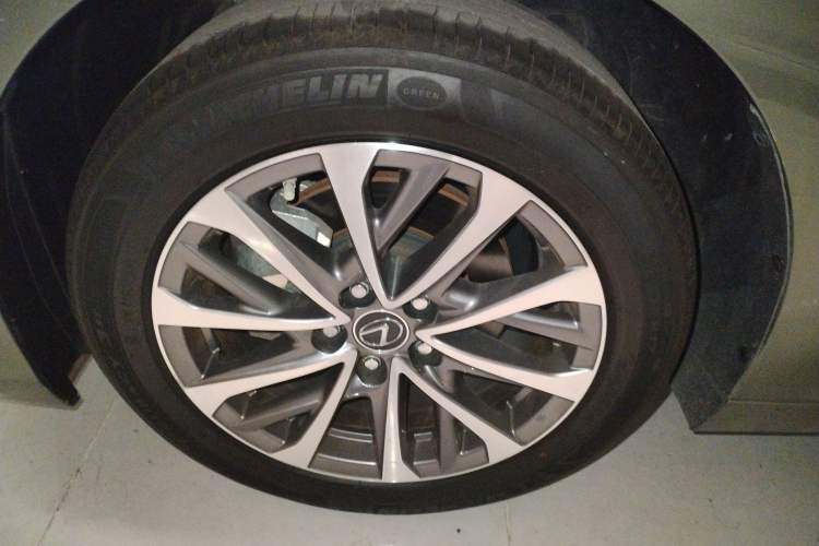 Used Lexus ES 2022 200 Excellence Edition
