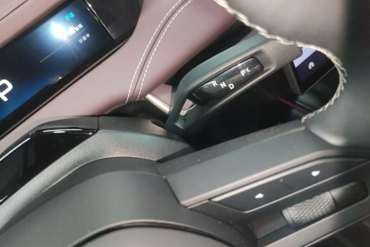 Used  SU7 2024 Rear-Drive Long-Range Intelligent Driving Version