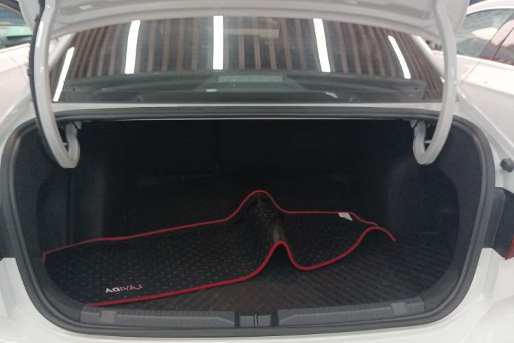 Used Volkswagen Lavida 2024 300TSI DSG Starry Sky Deluxe Edition