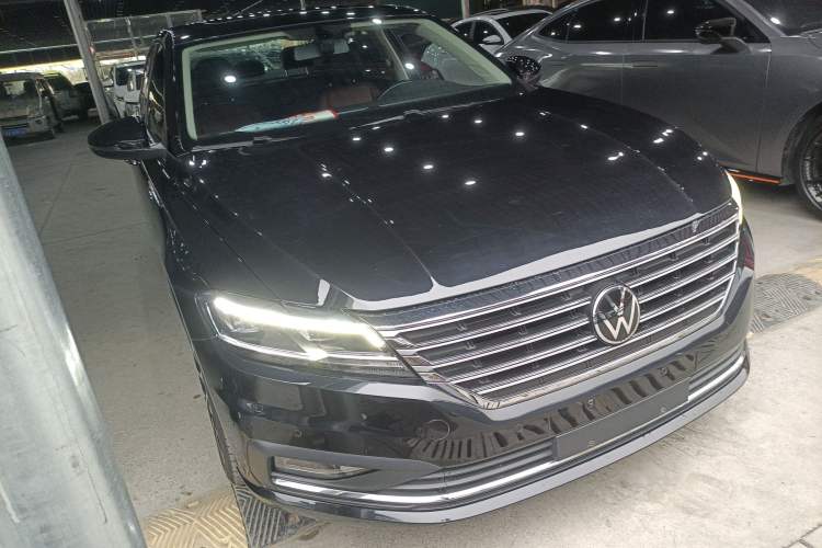 Used Volkswagen Lavida 2021 280TSI DSG Luxury Edition
