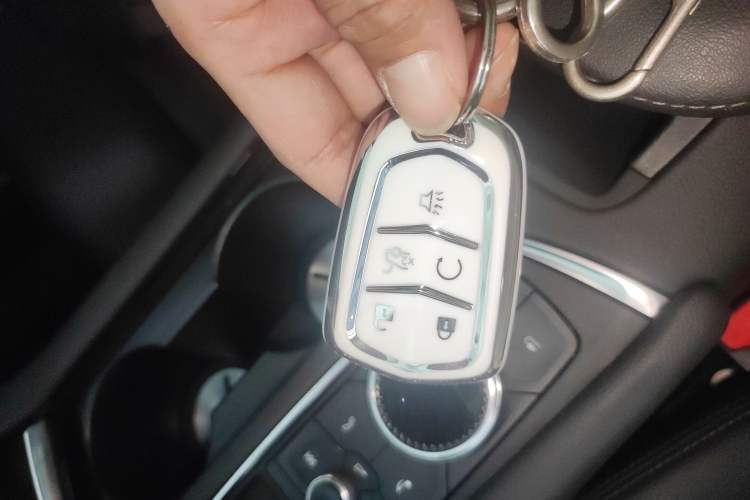 Used Cadillac XT5 2022 2.0T Two-Wheel Drive Luxury Version
