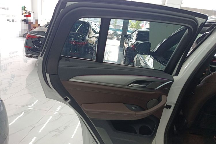 Used BMW X4 2021 xDrive 25i M Sport Night Edition package
