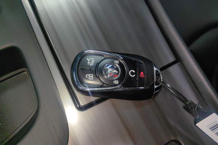 Used Buick LaCrosse 2022 652T Luxury Version
