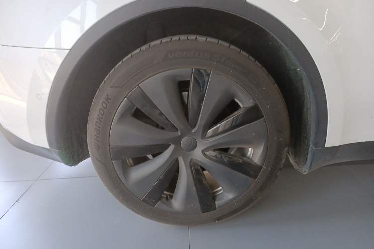 Used Tesla Model Y 2022 Revised Version Long-Range All-Wheel Drive