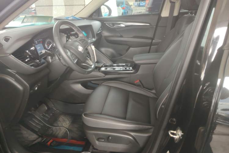 Used Buick Envision 2021 Encore Plus 652T Five-Seat Luxury Model
