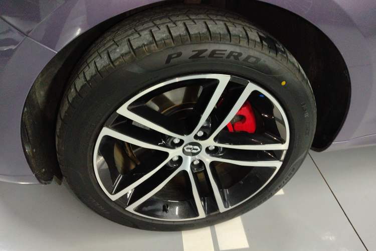 Used Hima AITO M5 2025 Extended-Range Ultra All-Wheel-Drive Version