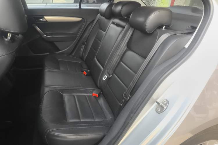 Used Volkswagen Lavida 2013 Revised Version 1.4 TSI DSG Comfort Edition