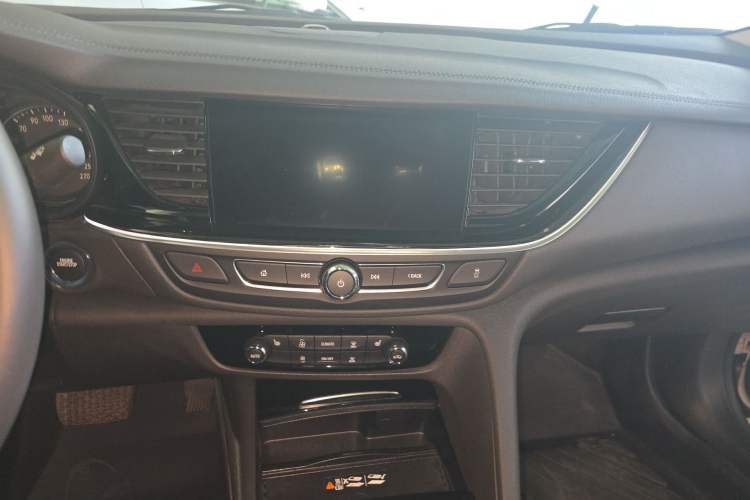 Used Buick Regal 2024 25T Deluxe Edition