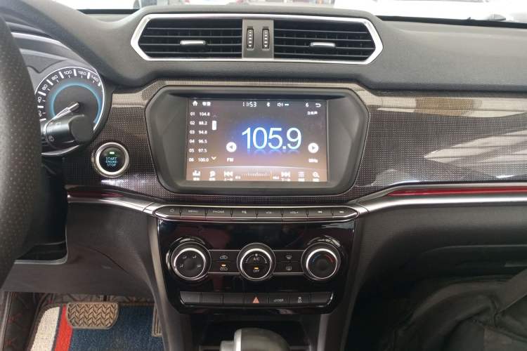 Used Haval H2 2017 Blue Label 1.5T Automatic Two-Wheel Drive Luxury Model
