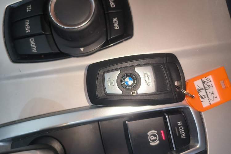 Used BMW X3 2016 sDrive20i
