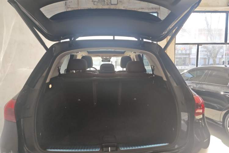 Used Mercedes-Benz GLE 2025 GLE 350 4MATIC Stylish Model
