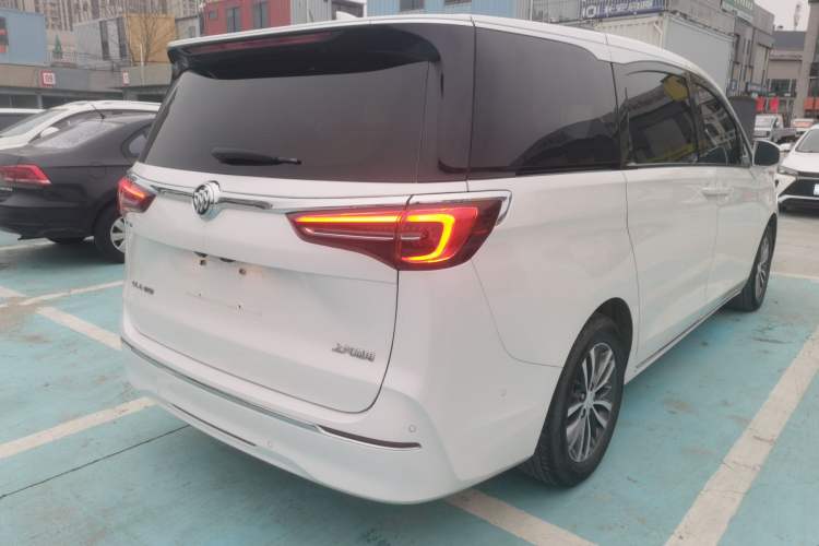 Used Buick GL8 2023 ES Lu Zun Deluxe Model
