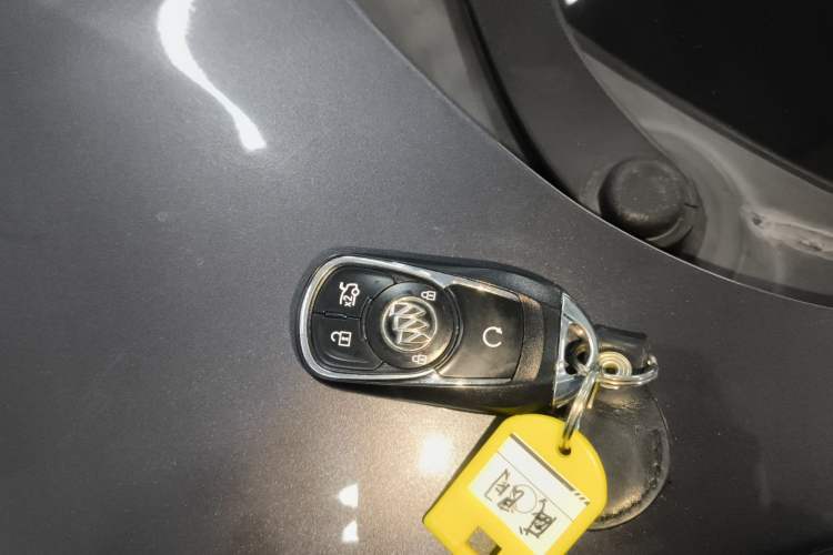 Used Buick Verano 2015 Sedan 20T Dual-Clutch Flagship Model