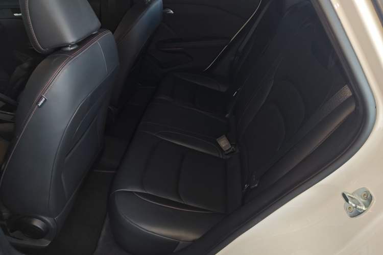 Used Chevrolet Monza 2020 Light Hybrid RS 330T Automatic Comfort Edition
