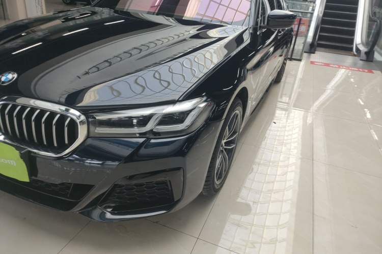 Used BMW 5 Series 2022 Restyled 525Li M Sport Package
