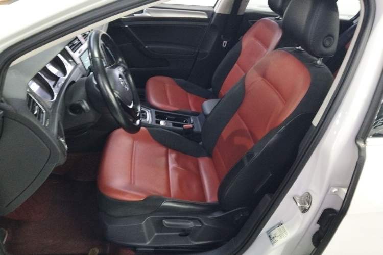 Used Volkswagen Golf 2018 1.6L Automatic Comfort Model