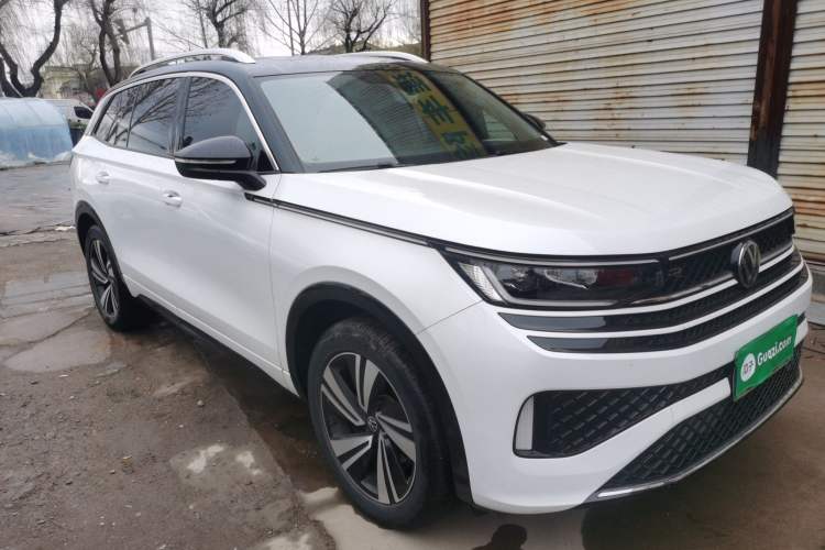 Used Volkswagen Tavendor 2023 380TSI Four-Wheel Drive R-Line Cruise Edition
