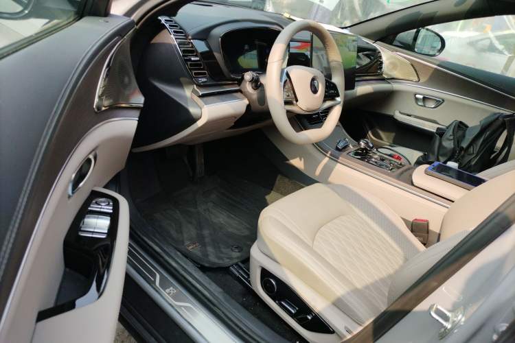 Used BYD Han 2025 EV Intelligent Driving Edition 701KM LiDAR Flagship Model