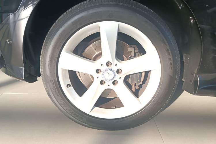 Used Mercedes-Benz M-Class 2015 ML 320 4MATIC