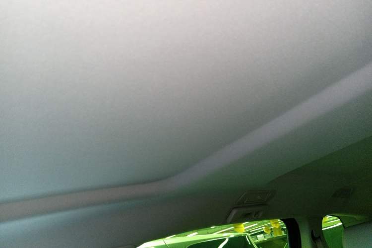 Used Buick GL8 2022 Land Cruiser Executive Class 652T Comfort Model
