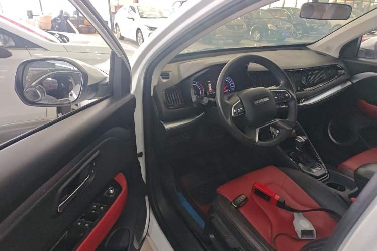 Used Haval H2s 2018 1.5T Dual-Clutch Fashion Edition
