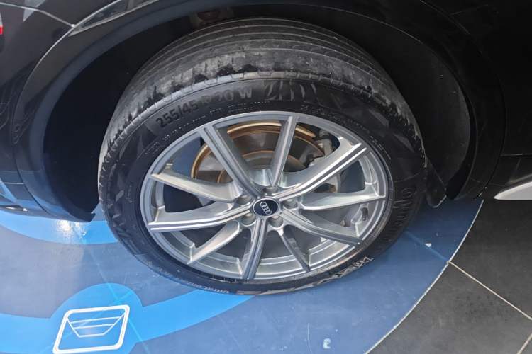 Used Audi Q5L 2022 40T Fashionable and Dynamic Model