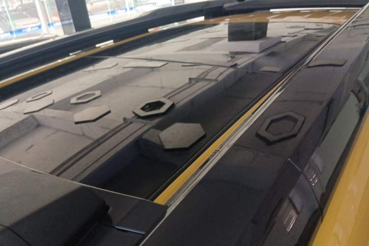 Used  G318 2025 Worry-Free Adventure Edition Four-Wheel Drive Secret Realm Version