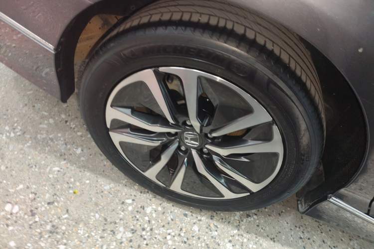 Used Honda Accord 2018 Rui Hybrid 2.0L Rui Ling Edition China VI
