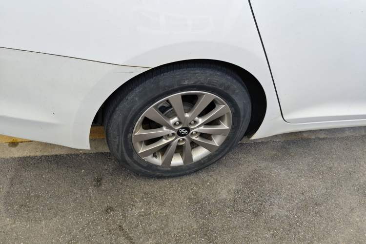 Used Hyundai Mistra 2014 1.8L Automatic Smart GLS