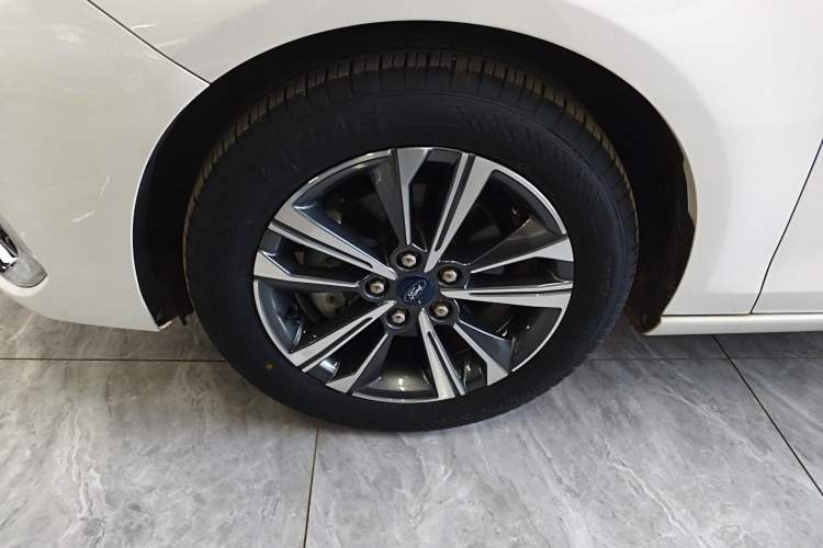 Used Ford Escort 2021 1.5L Automatic Diamond Edition
