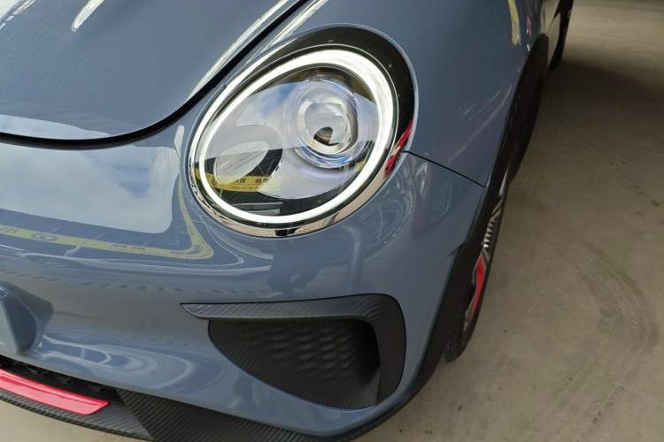 Used ORA Good Cat GT 2022 Mulan Edition 401 km Standard Range
