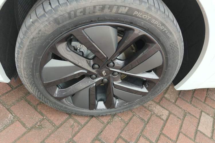 Used Li Auto L7 2023 Air model
