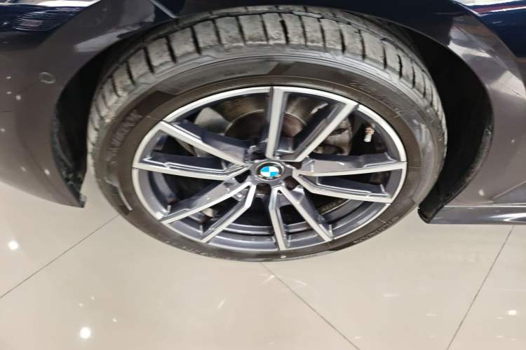 Used BMW 3 Series 2023 325Li M Sport Package
