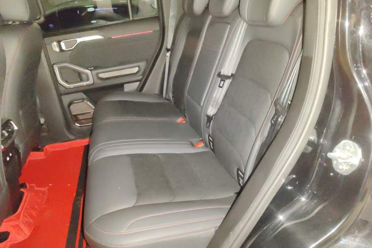 Used Jetour Traveler 2024 2.0T All-Wheel-Drive Silver Dragon Wings
