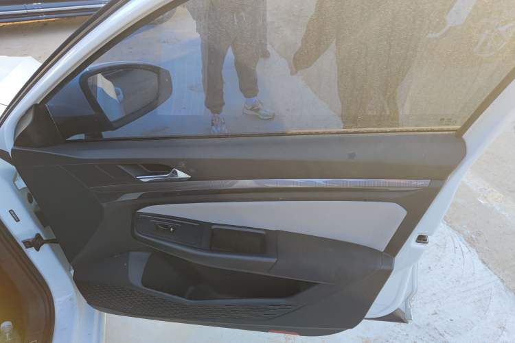 Used Volkswagen Bora 2023 200TSI DSG Comfort Edition
