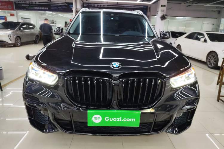 Used BMW X5 2022 Restyled xDrive 30Li Luxury Version M Sport Package