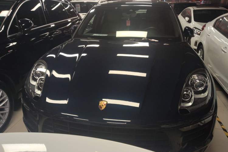 Used Porsche Macan 2017 Macan 2.0T
