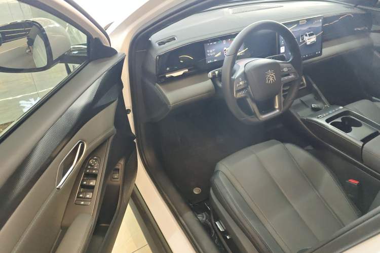 Used BYD Qin L 2025 EV 470KM Leading Edition