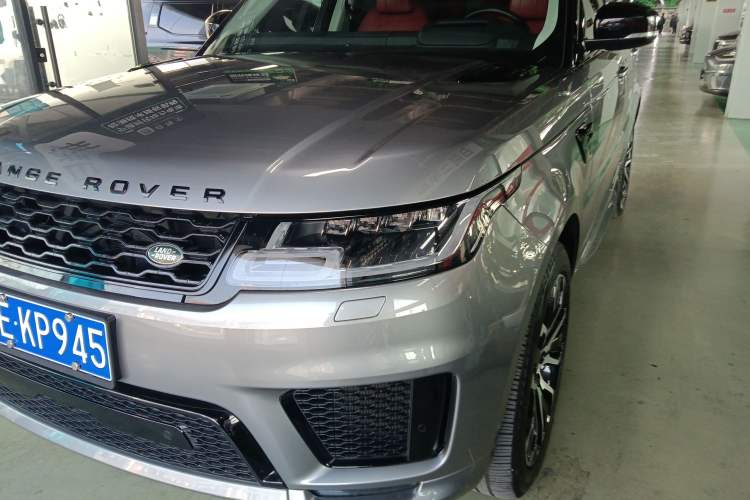 Used Land Rover Range Rover Sport 2022 3.0 L6 YAO Black Edition
