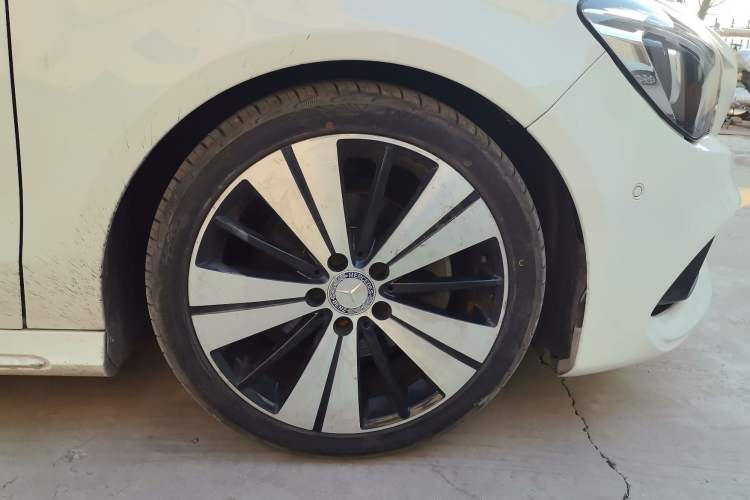 Used Mercedes-Benz CLA 2017 Facelifted CLA 200 Stylish Edition