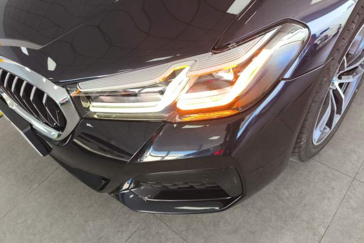 Used BMW 5 Series 2022 Second Facelift 525Li M Sport Package
