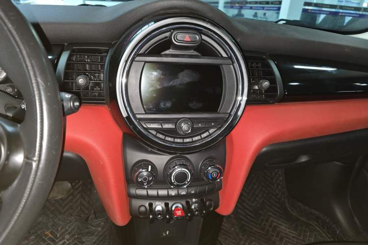 Used MINI MINI 2021 1.5T ONE PLUS Five-Door Edition